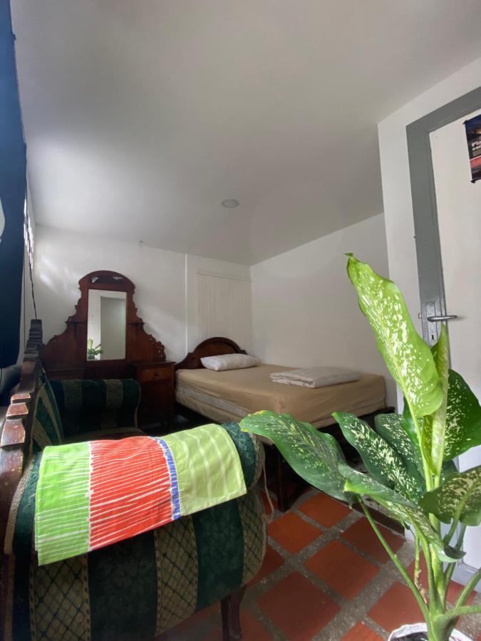 Hostal Casa Las Tias Medellín Exteriér fotografie